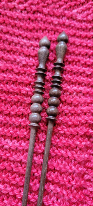Brittany Victorian Walnut US 3 (3.25 mm) 10 inch Yarn Traveler & Haberdashery