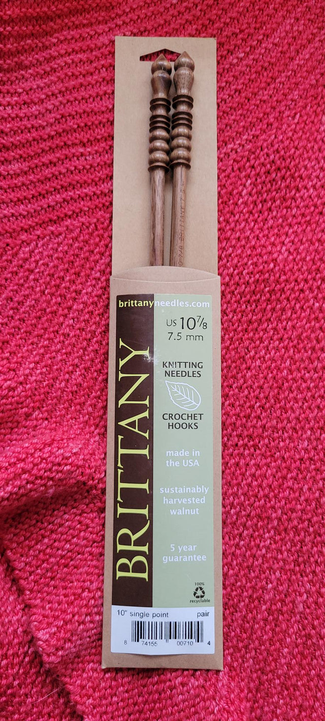 Brittany Victoria Walnut Straight US 10 7/8 (7.5 mm) 10 Inch