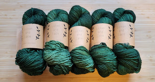 Lichen and Lace Superwash Merino Worsted Yarn Traveler & Haberdashery