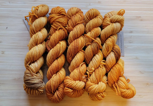 Lichen and Lace Sock Mini 80/20 Yarn Traveler & Haberdashery