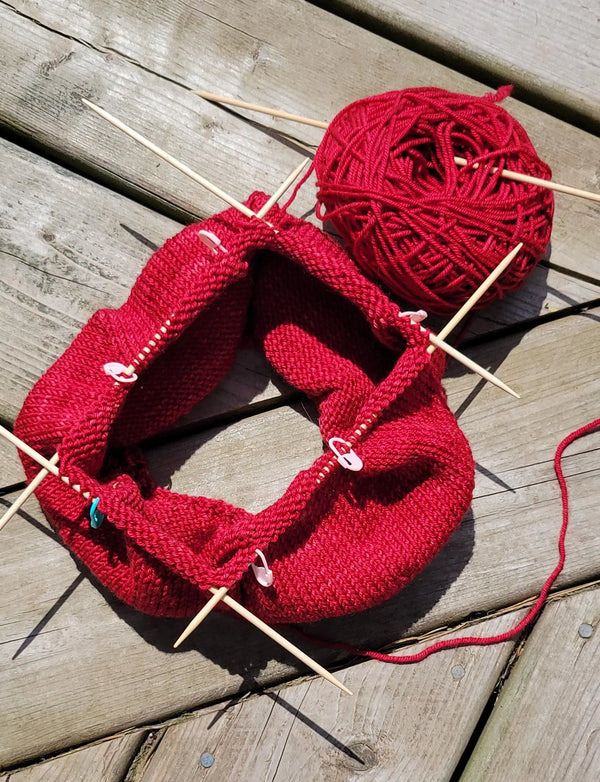 Lichen and Lace Superwash Merino Worsted Yarn Traveler & Haberdashery