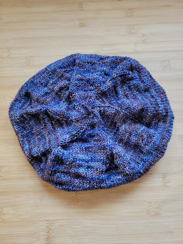 Pattern: Honesty Beret Yarn Traveler & Haberdashery