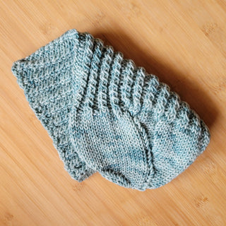 Pattern: Cable Trench Toque Yarn Traveler & Haberdashery