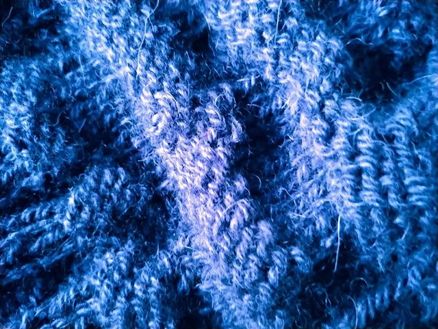 Pattern: Spot the Two-Hole Toque II Yarn Traveler & Haberdashery