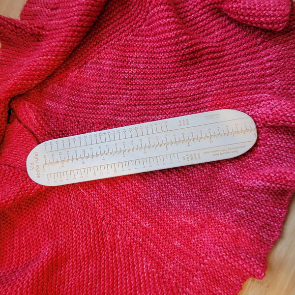 Sock Ruler (Kid) Yarn Traveler & Haberdashery
