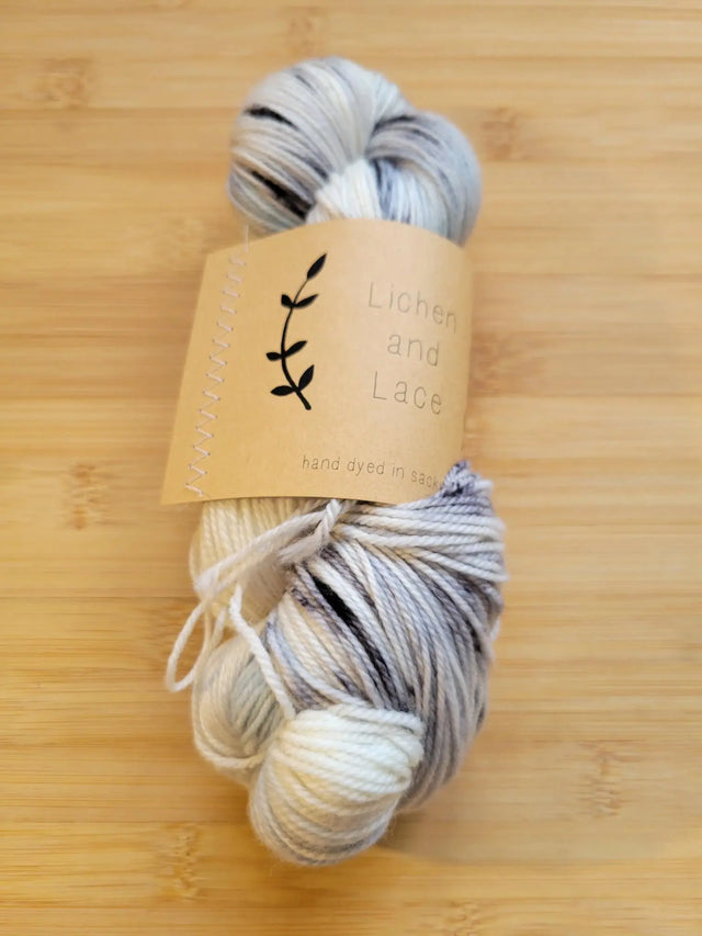 Lichen and Lace 80/20 Sock Yarn Traveler & Haberdashery