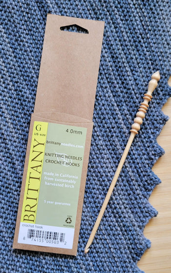 Brittany Birch Crochet Hook US G (4.00 mm) Yarn Traveler & Haberdashery