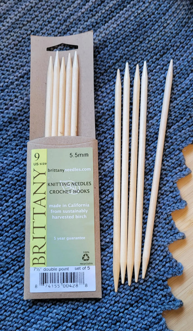 Brittany Birch DP Needles US 9 (5.5 mm) 7.5 Inches Long Yarn Traveler & Haberdashery