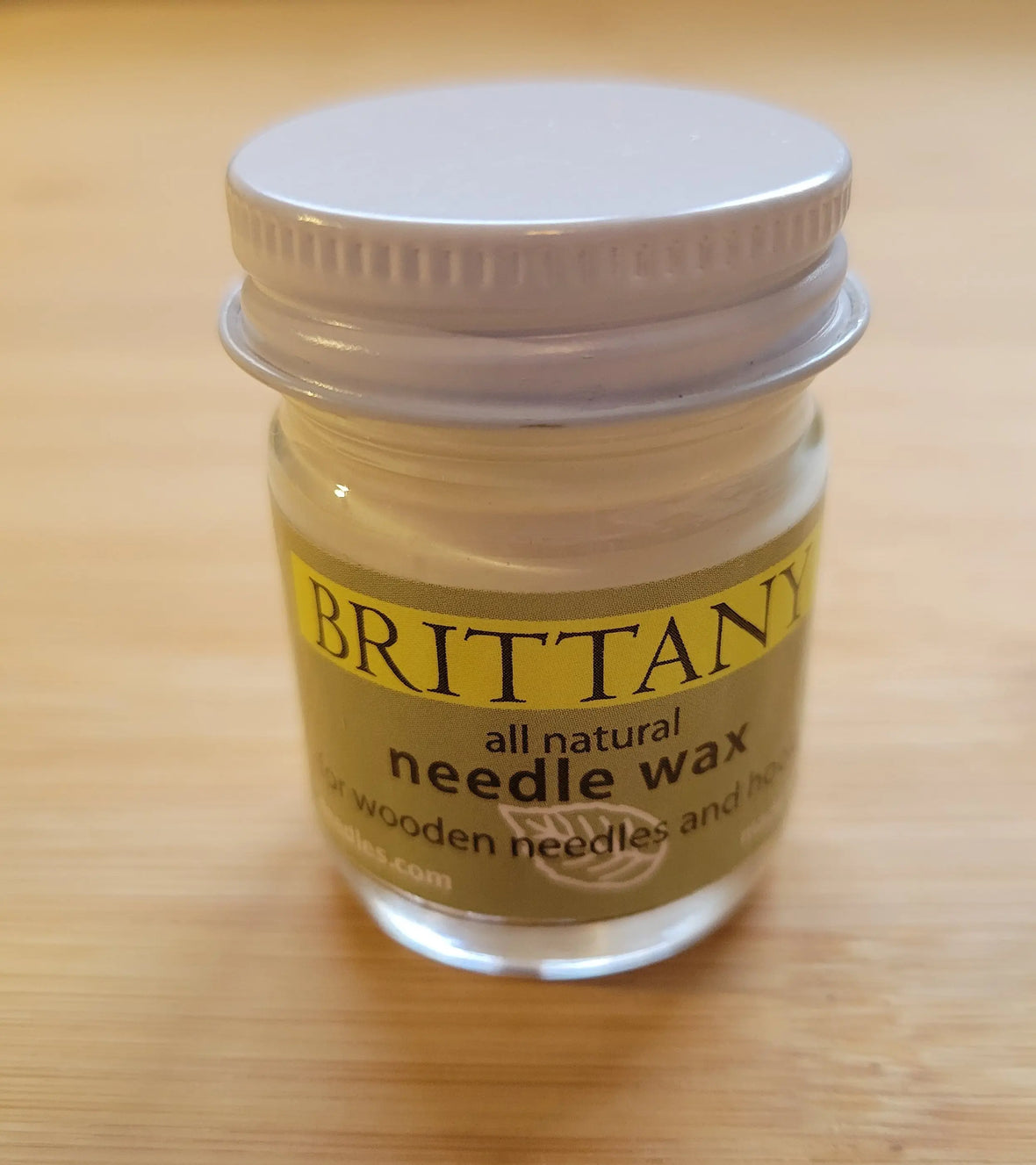 Brittany Needle Wax Yarn Traveler & Haberdashery