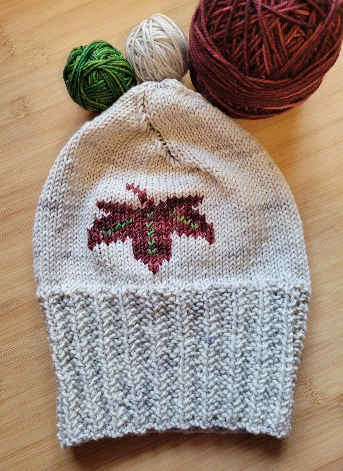 Pattern: Becoming Canadian Yarn Traveler & Haberdashery