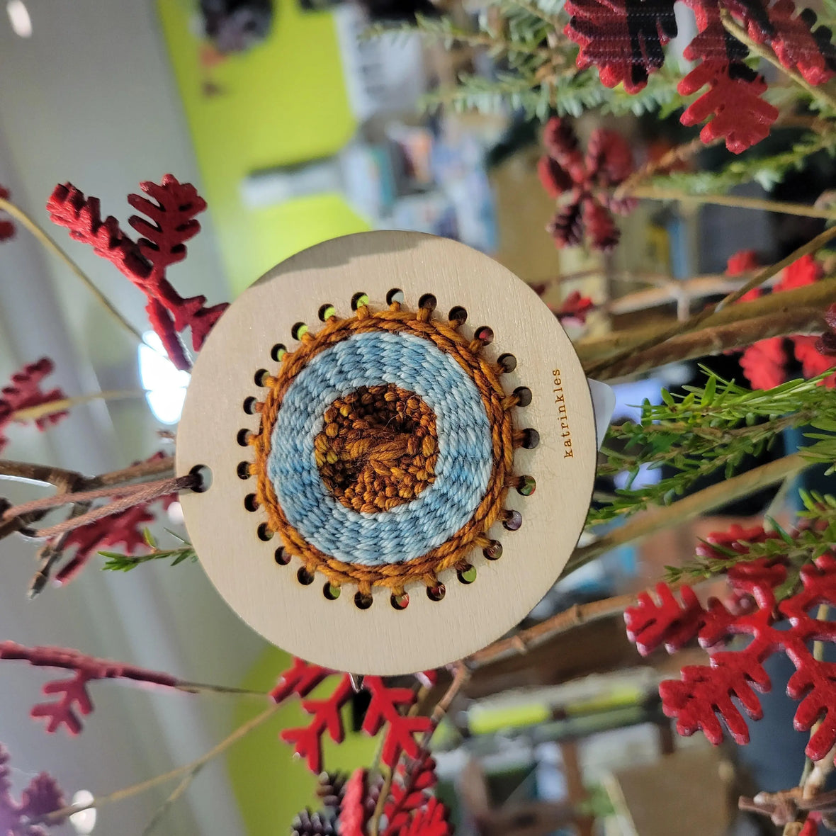 Loom Ornaments Large Yarn Traveler & Haberdashery