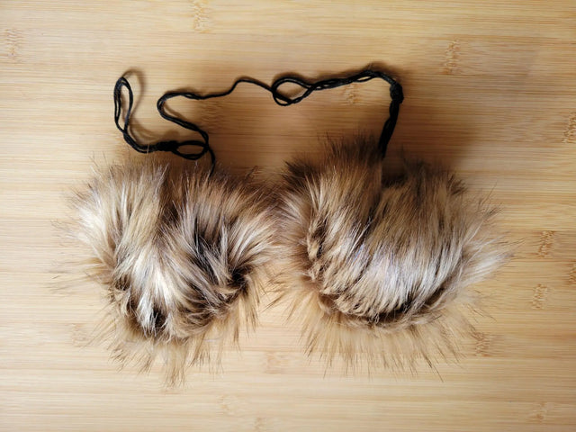 Faux Fur Pompoms Wildcat Yarn Traveler & Haberdashery
